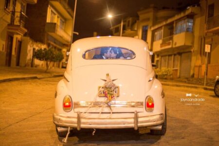 Alquiler de auto para bodas Cuenca Ecuador 2